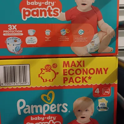 2 cartons de couche pampers baby dry taille 4